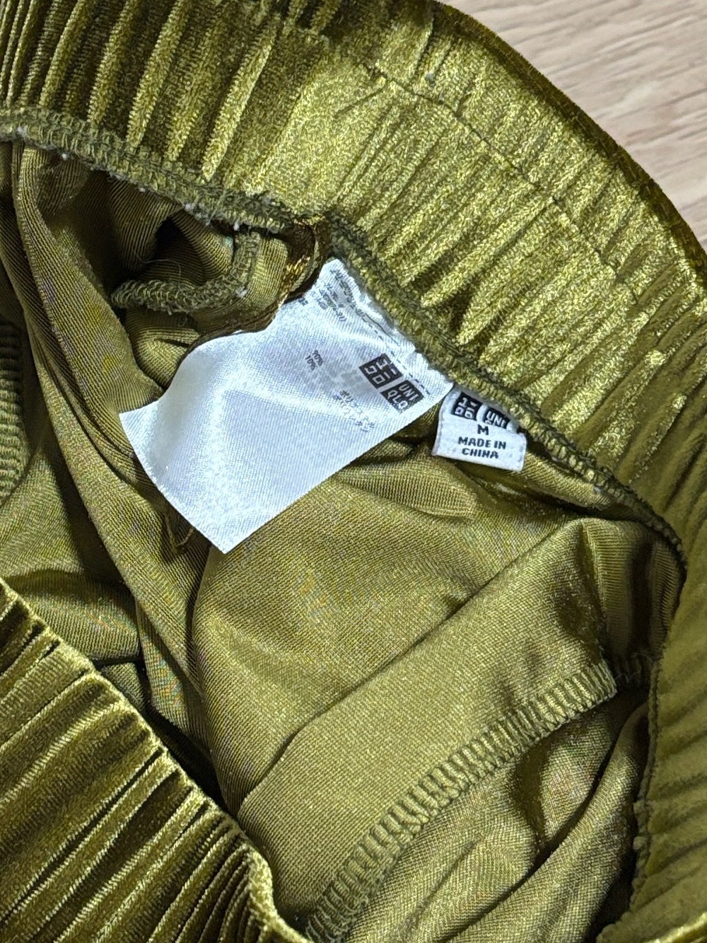 UNIQLO (M) Velour Wide Straight Leg Cropped Pants Soft Cozy Stretch Olive Green - Picture 9 of 14